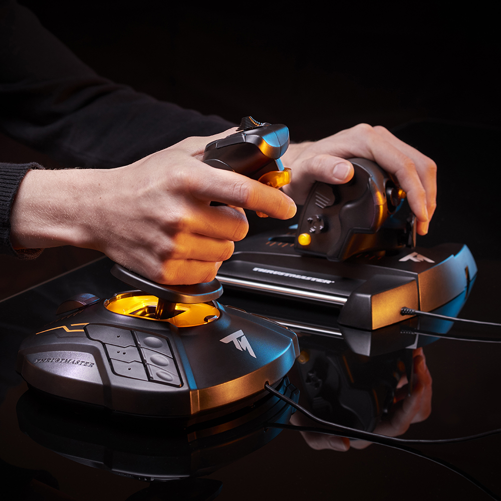 Thrustmaster スラストマスター フライトスティック T.16000M Amazon.co.jp: 【国内正規品】Thrustmaster スラストマスター